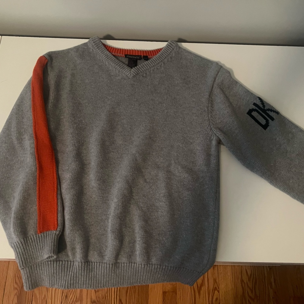 Dkny sweater